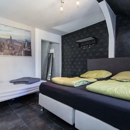 Altstadt 1 Apartment *