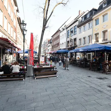 Altstadt 1 * Dusseldorf