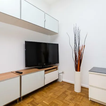 Altstadt 1 Apartment *